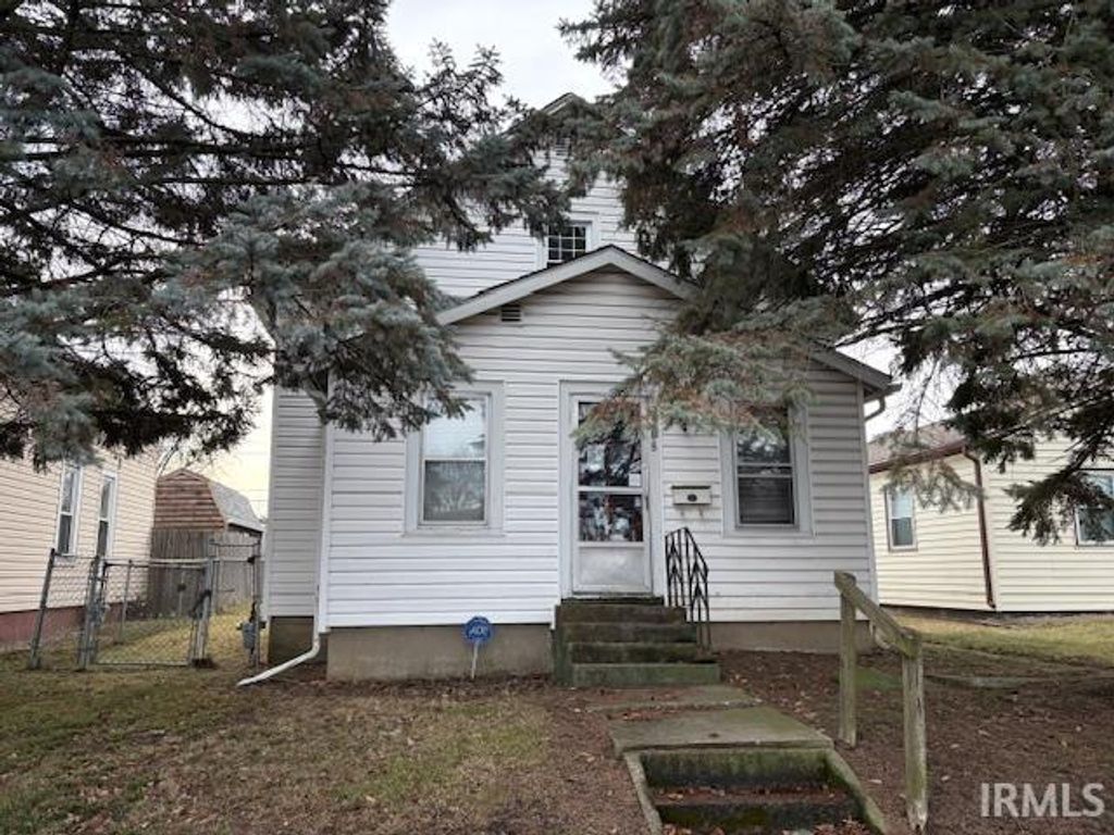 Photo of 3208 Mccormick Avenue, Fort Wayne, IN 46803 (MLS # 202600971)