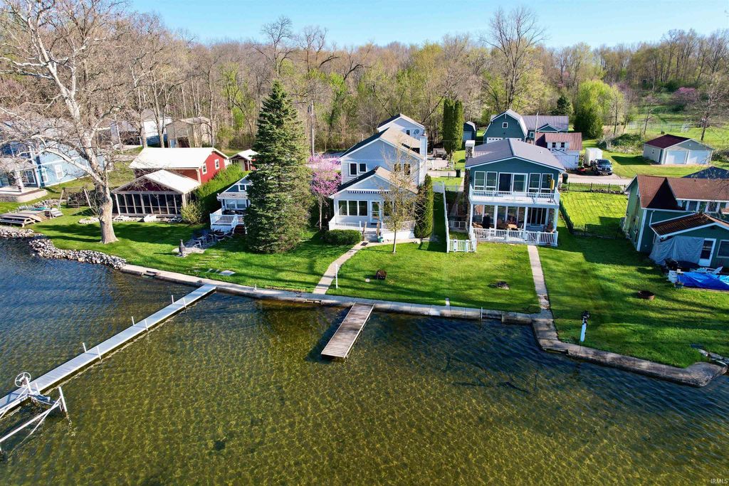 Photo of 9350 E 430 S, Wolcottville, IN 46795 (MLS # 202615457)