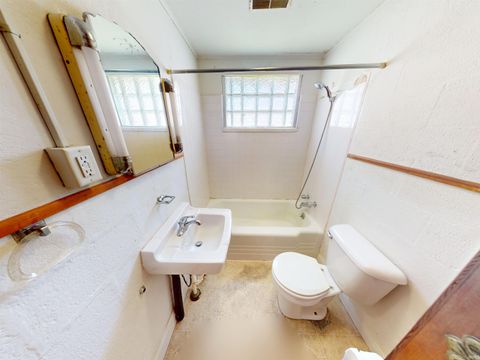 Tiny photo for 705 Bluewater Drive, Monticello, IN 47960 (MLS # 202617486)