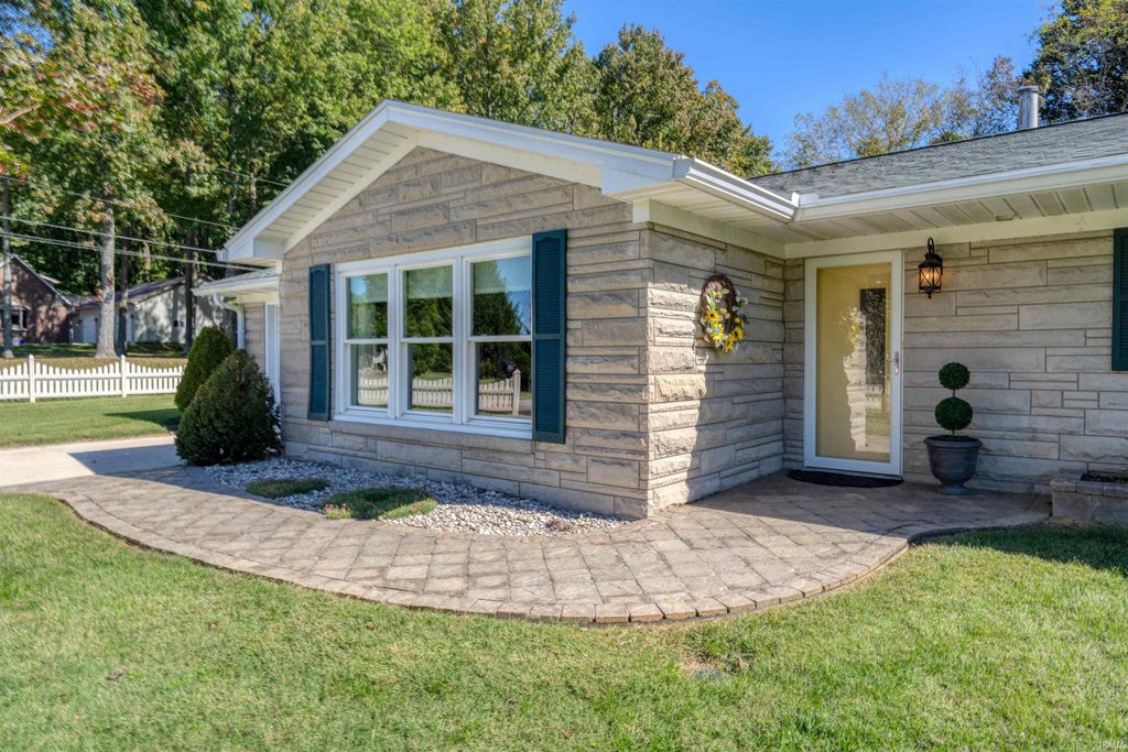 Photo of 1648 20th Street, Tell City, IN 47586 (MLS # 202641677)
