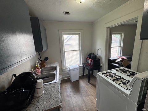 Tiny photo for 237 W Leith Street, Fort Wayne, IN 46807 (MLS # 202634241)