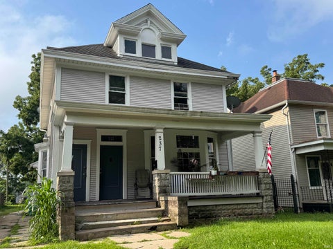 Photo of 237 W Leith Street, Fort Wayne, IN 46807 (MLS # 202634241)