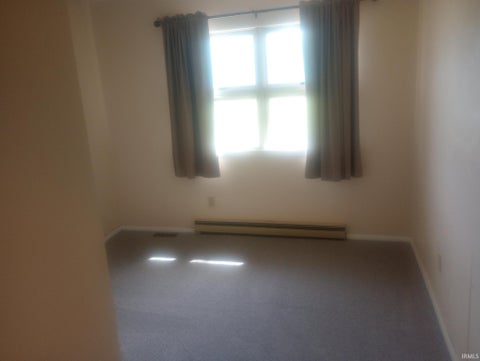 Tiny photo for 2401 Dellwood Drive, Fort Wayne, IN 46803 (MLS # 202635748)