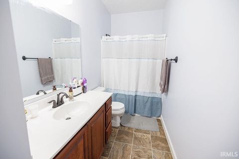Tiny photo for 2314 Parkview Drive, Spencer, IN 47460 (MLS # 202618577)