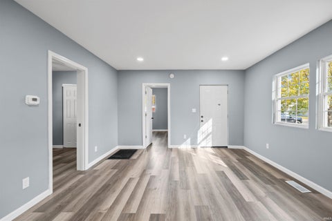 Tiny photo for 1209 Walnut Avenue, Frankfort, IN 46041 (MLS # 202644861)