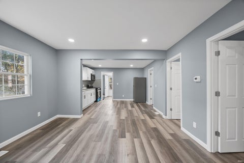 Tiny photo for 1209 Walnut Avenue, Frankfort, IN 46041 (MLS # 202644861)