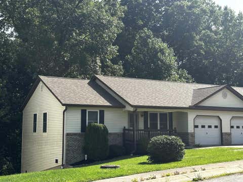 Photo of 1101 N Forest View Drive, Ellettsville, IN 47429 (MLS # 202625954)