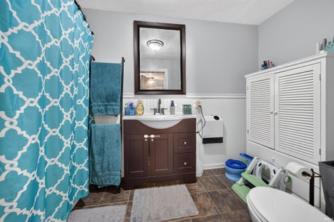 Tiny photo for 1922 E Market Street, Logansport, IN 46947 (MLS # 202636147)