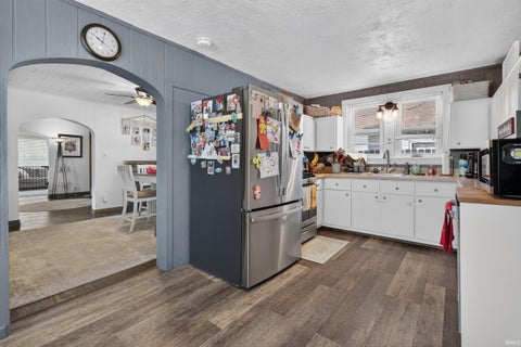 Tiny photo for 1922 E Market Street, Logansport, IN 46947 (MLS # 202636147)