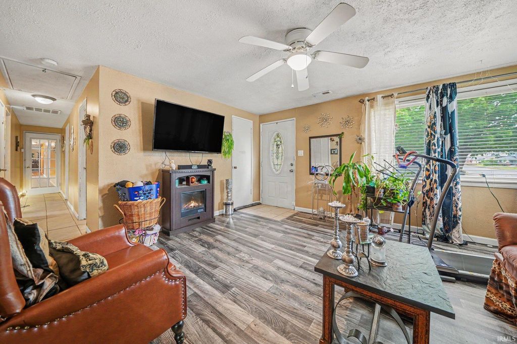 Photo of 2520 Wall Street, South Bend, IN 46615 (MLS # 202617076)