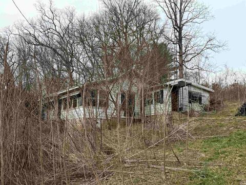 Photo of 195 Old State Road 54, Avoca, IN 47420 (MLS # 202606907)