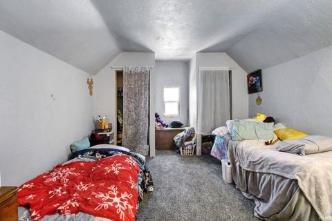 Tiny photo for 207 W WASHINGTON Street, Kempton, IN 46049 (MLS # 202600498)