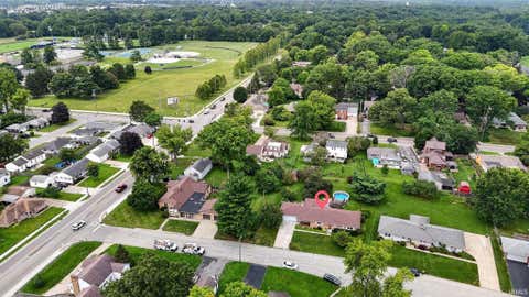 Tiny photo for 2120 Crestview Court, Lafayette, IN 47905 (MLS # 202630455)