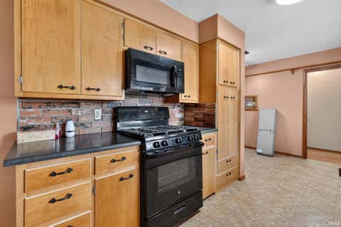 Tiny photo for 2120 Crestview Court, Lafayette, IN 47905 (MLS # 202630455)