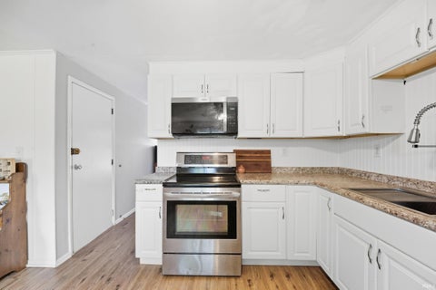 Tiny photo for 3708 Amherst Drive, Lafayette, IN 47905 (MLS # 202639786)