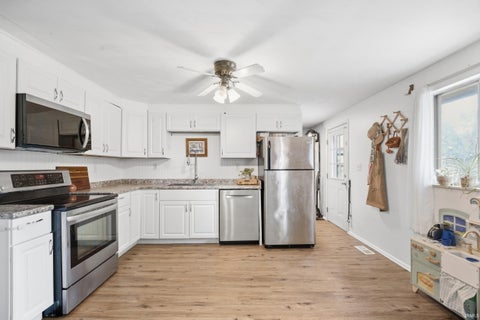 Tiny photo for 3708 Amherst Drive, Lafayette, IN 47905 (MLS # 202639786)