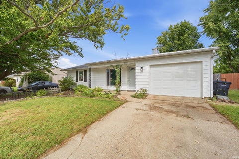Tiny photo for 3708 Amherst Drive, Lafayette, IN 47905 (MLS # 202639786)
