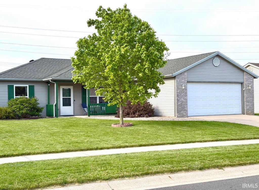 Photo of 305 W Wind Trail, Avilla, IN 46710 (MLS # 202619824)