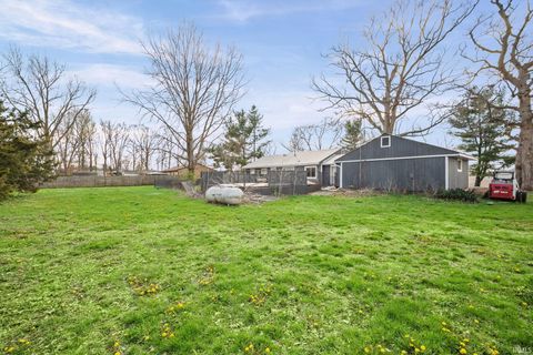 Tiny photo for 5815 S 600 E, Lafayette, IN 47909 (MLS # 202612077)