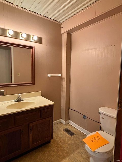 Tiny photo for 75 S Michigan Road, Burlington, IN 46915 (MLS # 202606615)