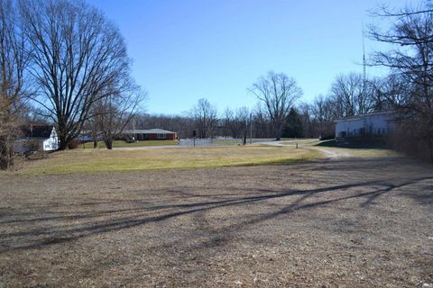 Tiny photo for 75 S Michigan Road, Burlington, IN 46915 (MLS # 202606615)