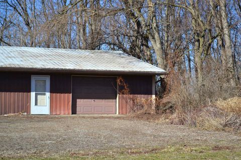 Tiny photo for 75 S Michigan Road, Burlington, IN 46915 (MLS # 202606615)