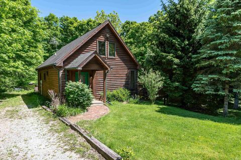 Tiny photo for 1056 W Burma Road, Bloomington, IN 47404 (MLS # 202618567)