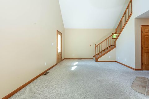 Tiny photo for 1056 W Burma Road, Bloomington, IN 47404 (MLS # 202618567)