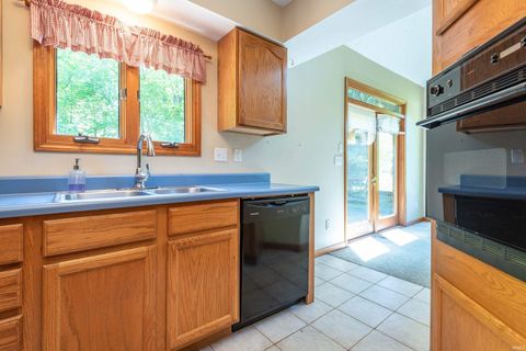 Tiny photo for 1056 W Burma Road, Bloomington, IN 47404 (MLS # 202618567)