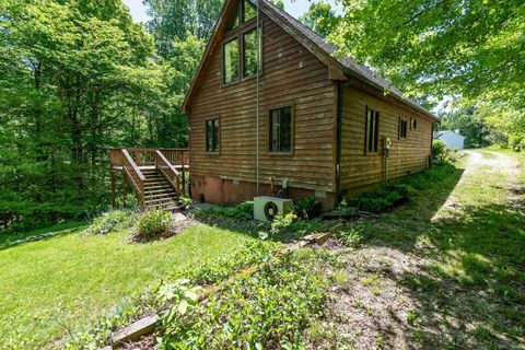 Tiny photo for 1056 W Burma Road, Bloomington, IN 47404 (MLS # 202618567)