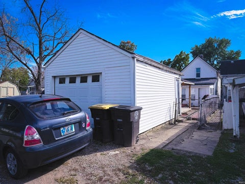 Tiny photo for 226 W Williams Street, Fort Wayne, IN 46802 (MLS # 202643575)