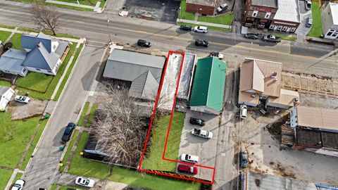 Tiny photo for 57 N Plank Street, Rossville, IN 46065 (MLS # 202504136)