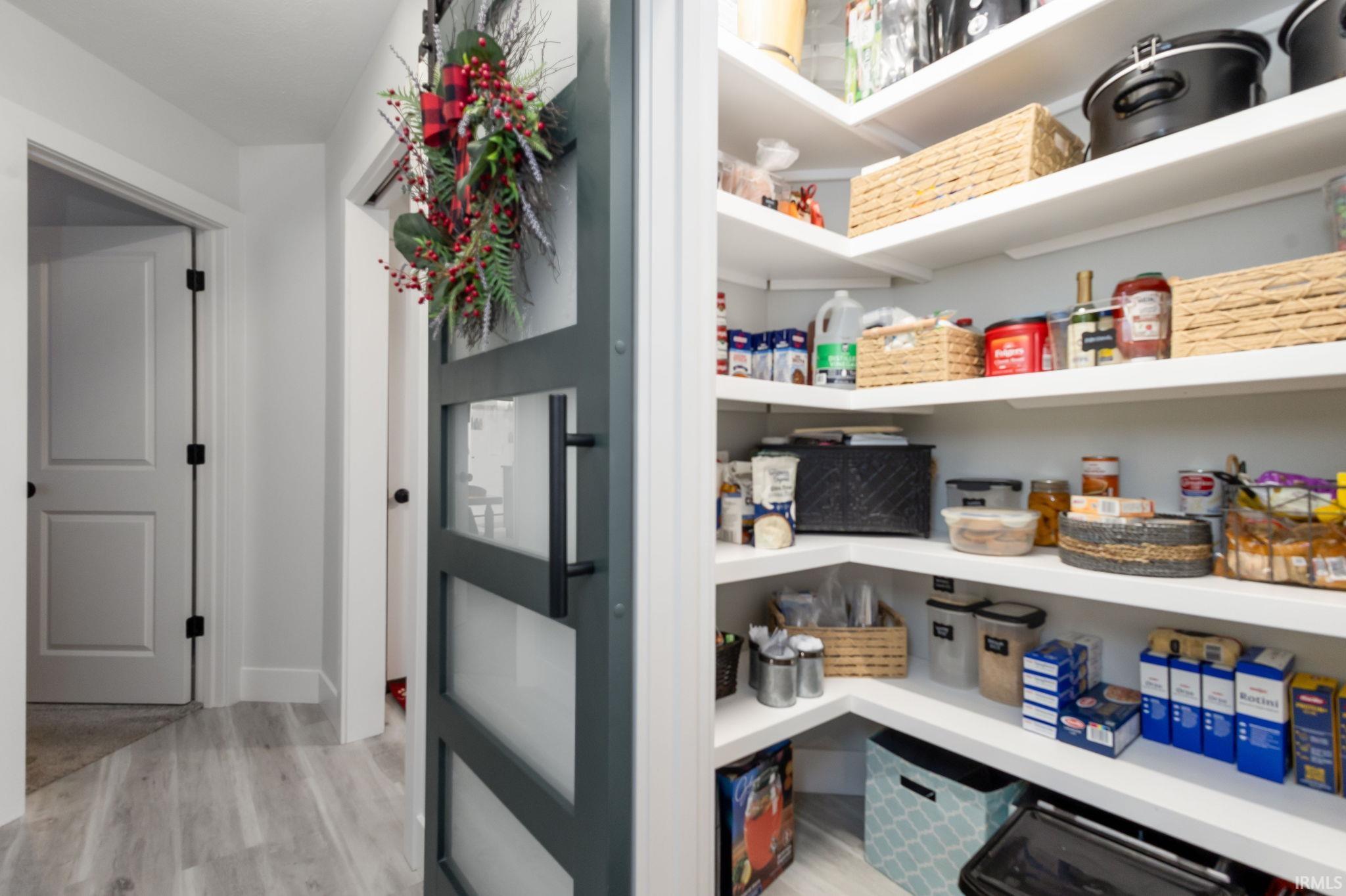 Elkhart, Indiana 46517, United States, 3 Bedrooms Bedrooms, ,2 BathroomsBathrooms,Residential,Active,254766