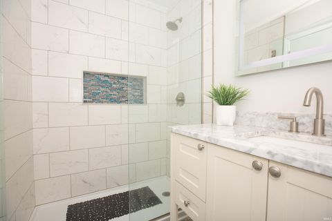 Tiny photo for 7530 Meadowview Drive, Evansville, IN 47710 (MLS # 202539189)