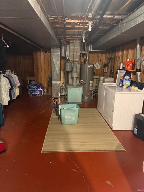 Tiny photo for 1009 Green Acres Drive, Kokomo, IN 46901 (MLS # 202611856)