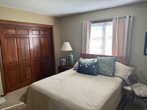 Tiny photo for 1009 Green Acres Drive, Kokomo, IN 46901 (MLS # 202611856)