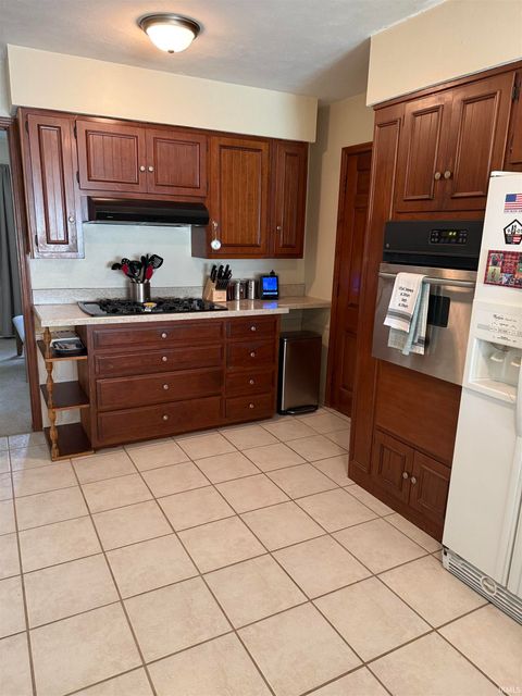 Tiny photo for 1009 Green Acres Drive, Kokomo, IN 46901 (MLS # 202611856)