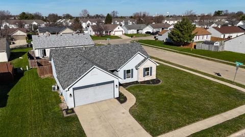 Tiny photo for 1102 Hornbeam E Circle, Lafayette, IN 47905 (MLS # 202609838)