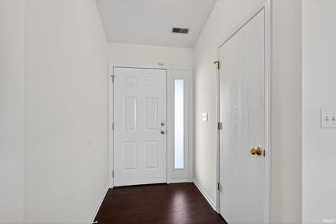 Tiny photo for 1102 Hornbeam E Circle, Lafayette, IN 47905 (MLS # 202609838)