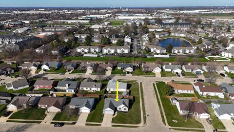 Tiny photo for 1102 Hornbeam E Circle, Lafayette, IN 47905 (MLS # 202609838)