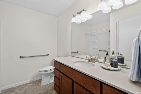 Tiny photo for 1102 Hornbeam E Circle, Lafayette, IN 47905 (MLS # 202609838)