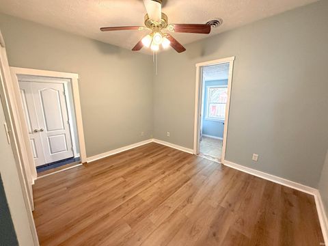 Tiny photo for 129 S 28th Street, Lafayette, IN 47905 (MLS # 202536459)