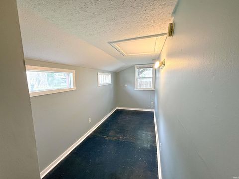 Tiny photo for 129 S 28th Street, Lafayette, IN 47905 (MLS # 202536459)
