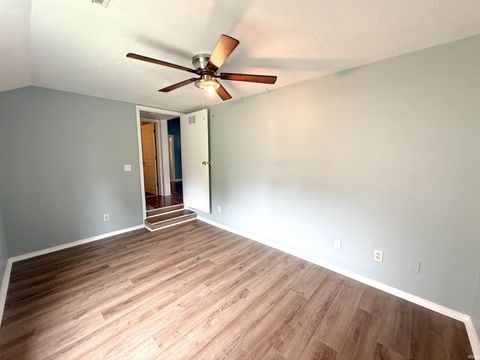 Tiny photo for 129 S 28th Street, Lafayette, IN 47905 (MLS # 202536459)