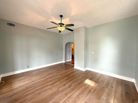 Tiny photo for 129 S 28th Street, Lafayette, IN 47905 (MLS # 202536459)