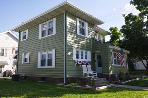 Tiny photo for 314 S 5Th Street, Vincennes, IN 47591 (MLS # 202618565)