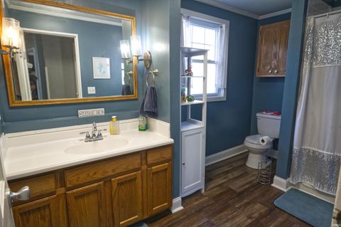 Tiny photo for 314 S 5Th Street, Vincennes, IN 47591 (MLS # 202618565)