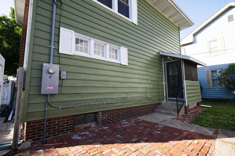 Tiny photo for 314 S 5Th Street, Vincennes, IN 47591 (MLS # 202618565)