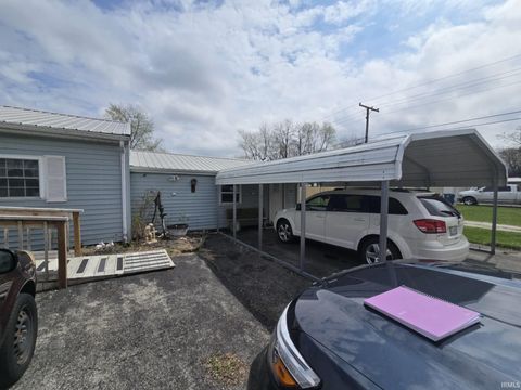 Tiny photo for 619 W 9TH Street, Jonesboro, IN 46938 (MLS # 202612551)