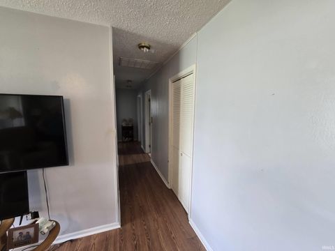 Tiny photo for 619 W 9TH Street, Jonesboro, IN 46938 (MLS # 202612551)